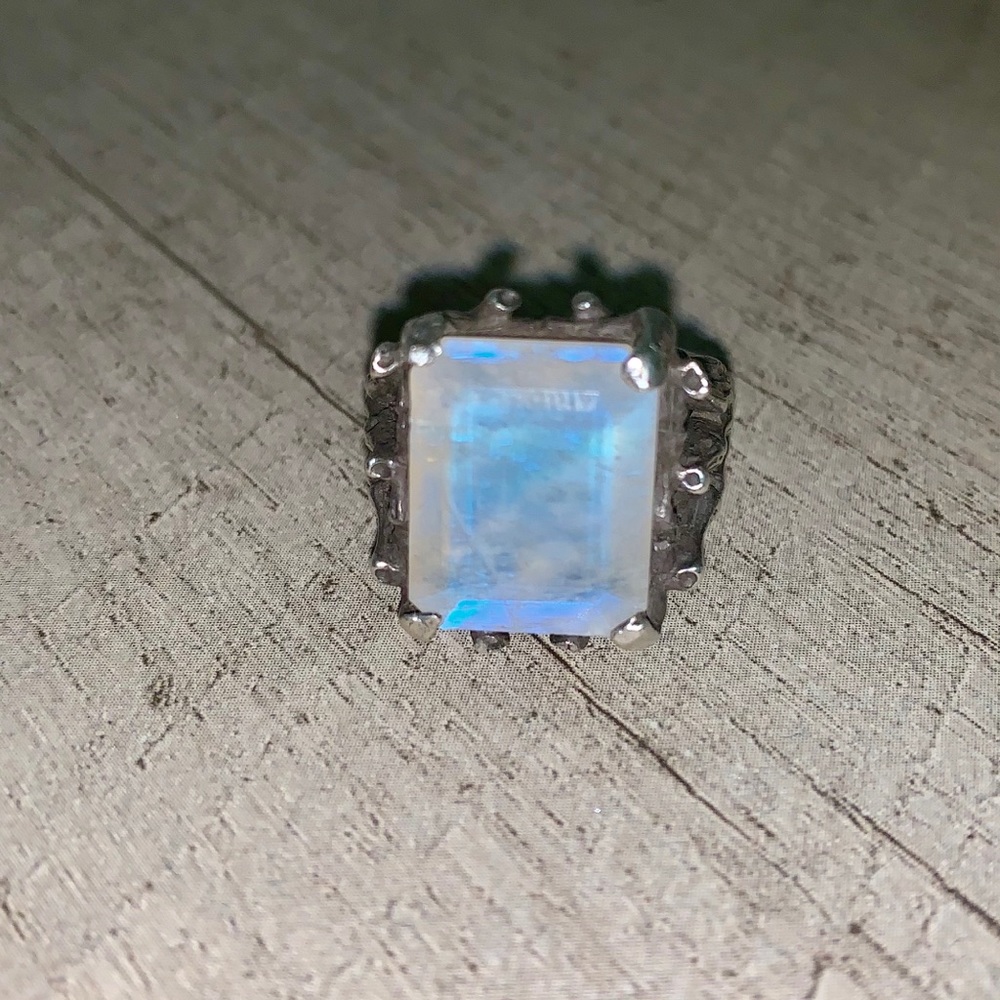 Bloodmilk silver and rainbow moonstone ring